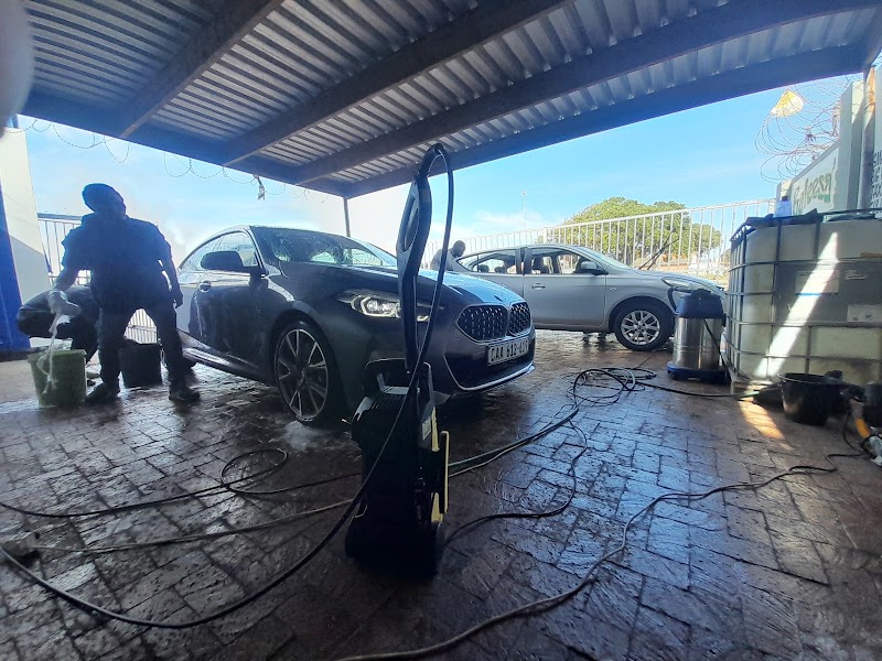 Iceleben Clock Tower Car Wash - Photo 3